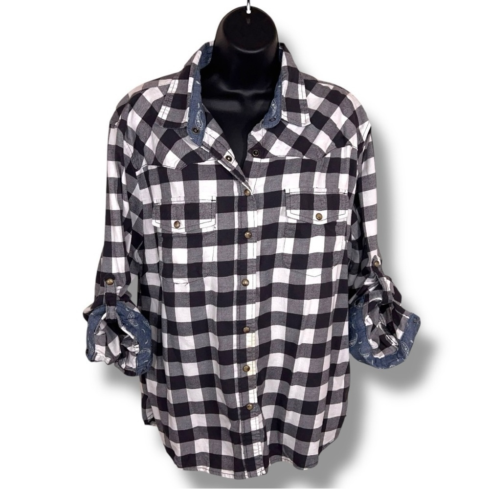 XL Jachs Girlfriend Black White Flannel Button Front Shirt Roll Tab Sleeve Plaid
